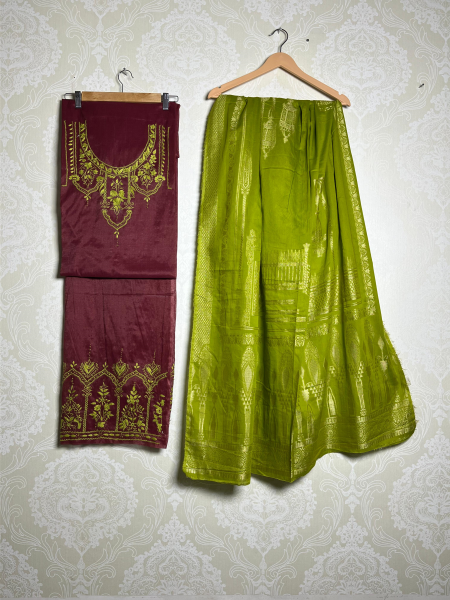 Maroon Green Handcrafted